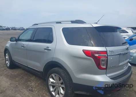 2013 Ford Explorer Limited z USA, uszkodzony, nr VIN 1FM5K7F86DGB81572